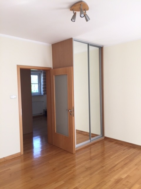 Dom na sprzedaż, Piaseczyński Konstancin-Jeziorna Bielawa, ul. Berezowskiej 111911995