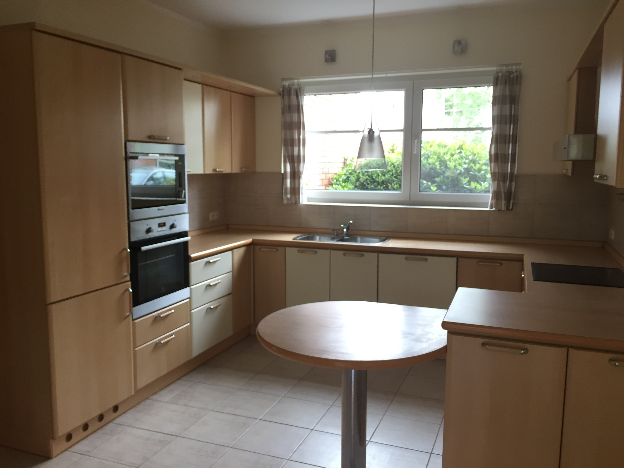 Dom na sprzedaż, Piaseczyński Konstancin-Jeziorna Bielawa, ul. Berezowskiej 111912002